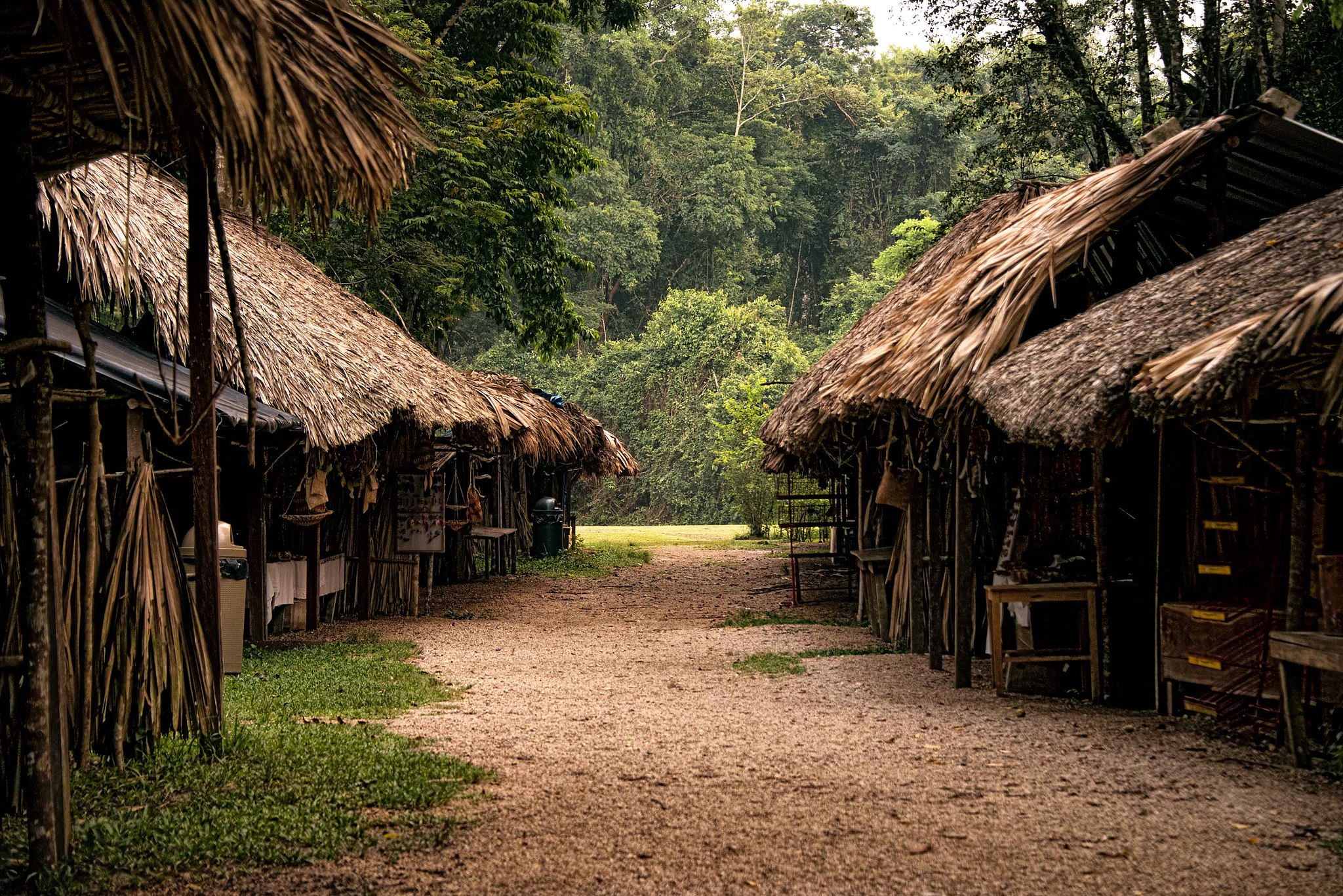 dwellings-function-symbolism-and-landscape-human-relations-area-files