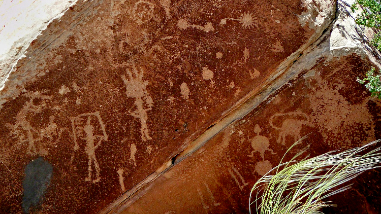 Featured image: Rock art at Three Rivers Petroglyph Site in New Mexico. Credit: Christiane Cunnar